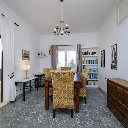 Tatil Evi Carolina By Interhome Calp